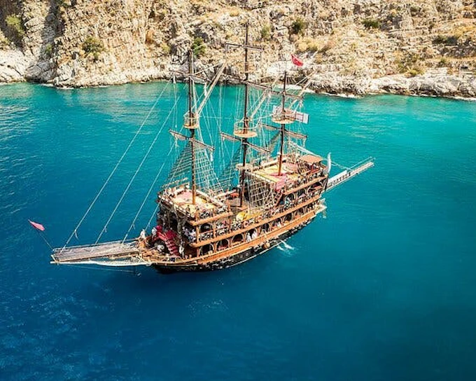 Alanya Pirate Boat Tour with Foam Party Soft Drinks & Transfer (Product 46005)