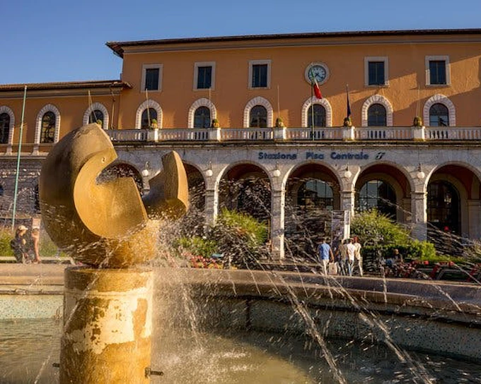 Leaning Tower of Pisa and Cathedral Fast-Track Tickets with Audio Tour