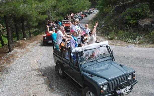 aventura jeep safari în alanya, râul dim, prânz și peștera dim -3