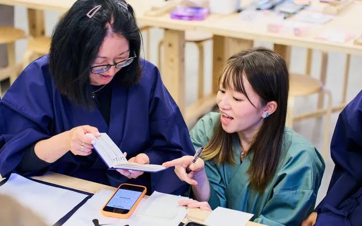 Tokyo: Shinjuku Calligraphy Workshop – Transform Your Name Image 2