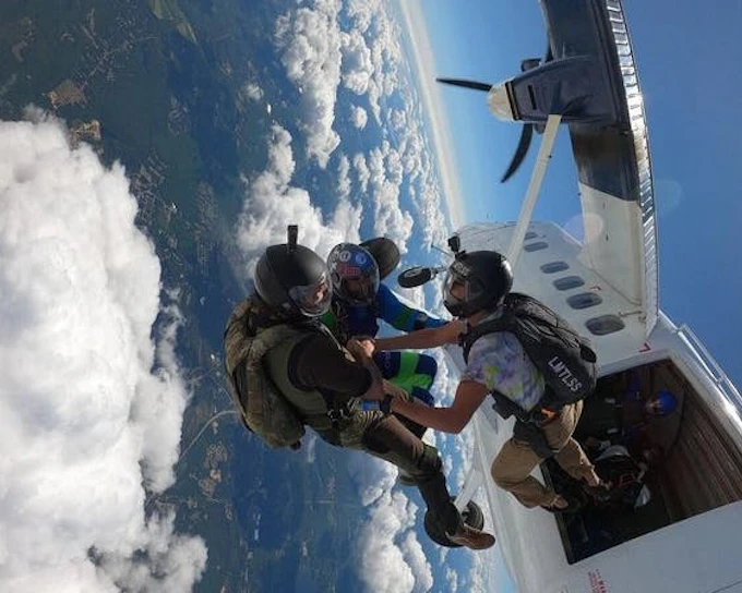 Alanya Tandem Skydiving Over the Mediterranean Sea