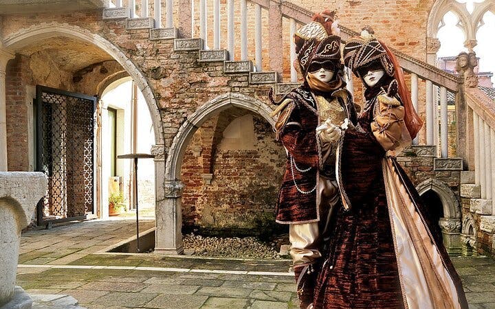 palazzo mocenigo i venezia: historien om tekstiler, kostymer og per-3