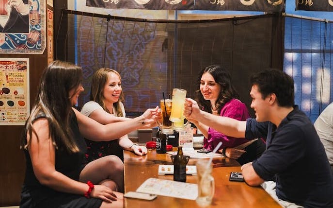 tur pietonal culinar prin izakaya-urile din shinjuku, cu 14 degustări și băuturi-1