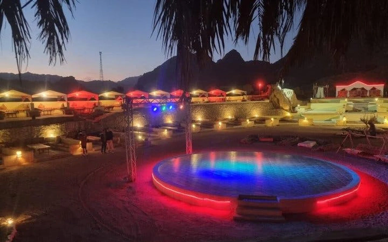 Ultimate Desert Safari: Quad, Camel Ride & Dinner Show — 3