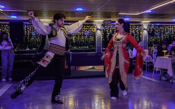 istanbul by night: all inclusive bosphorus dinner cruise & drinks-2