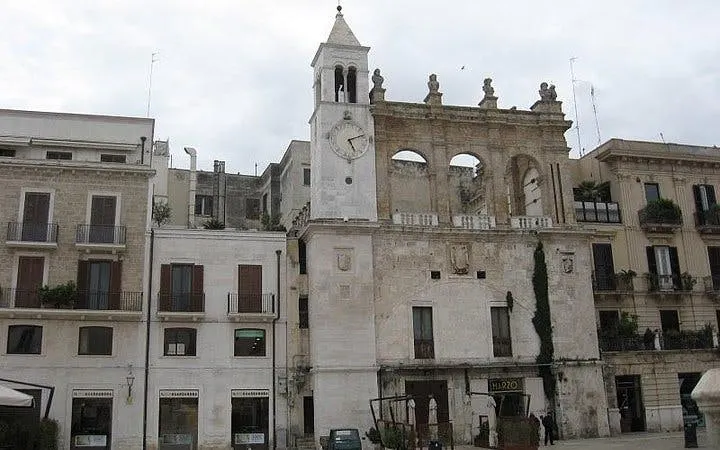 Historic building facade in Bari, Italy, featured in Aditya Guided Audio Tour.