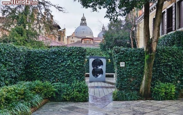 entrada para a coleção peggy guggenheim, em veneza-5