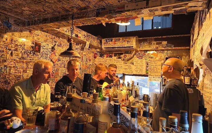 tour de bares por tokio en shinjuku (bebida ilimitada + cena)-2