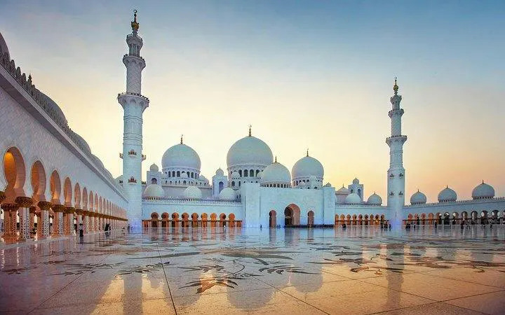 Abu Dhabi Day Trip from Dubai | Grand Mosque Entry