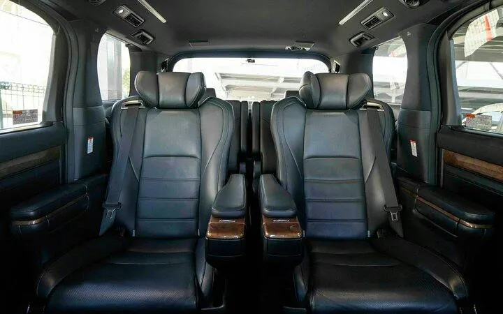 Luxury vehicle interior for Nagoya airport transfer service.