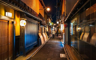 kyoto'da yerel lezzetler ve gion'un gizli barları turu-6