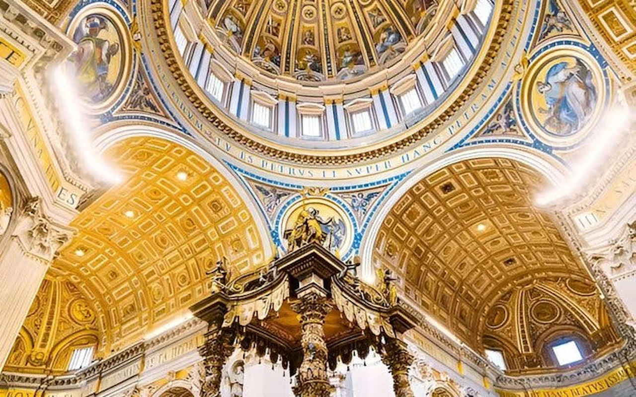 Geführte Tour durch den Petersdom mit Besichtigung der päpstlichen Grabstätten und der Bereiche im Untergrund — 3