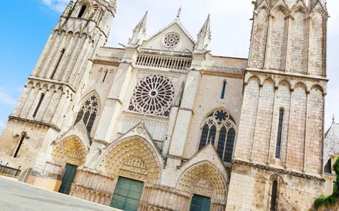 Poitiers Cathedral facade on self-guided walking tour app.