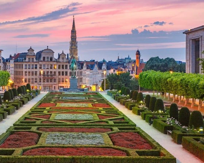 Brussels Self-Guided Walking Tour on Mobile App