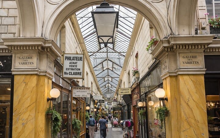 paris - passages couverts : visite guidée théatralisée en français-2