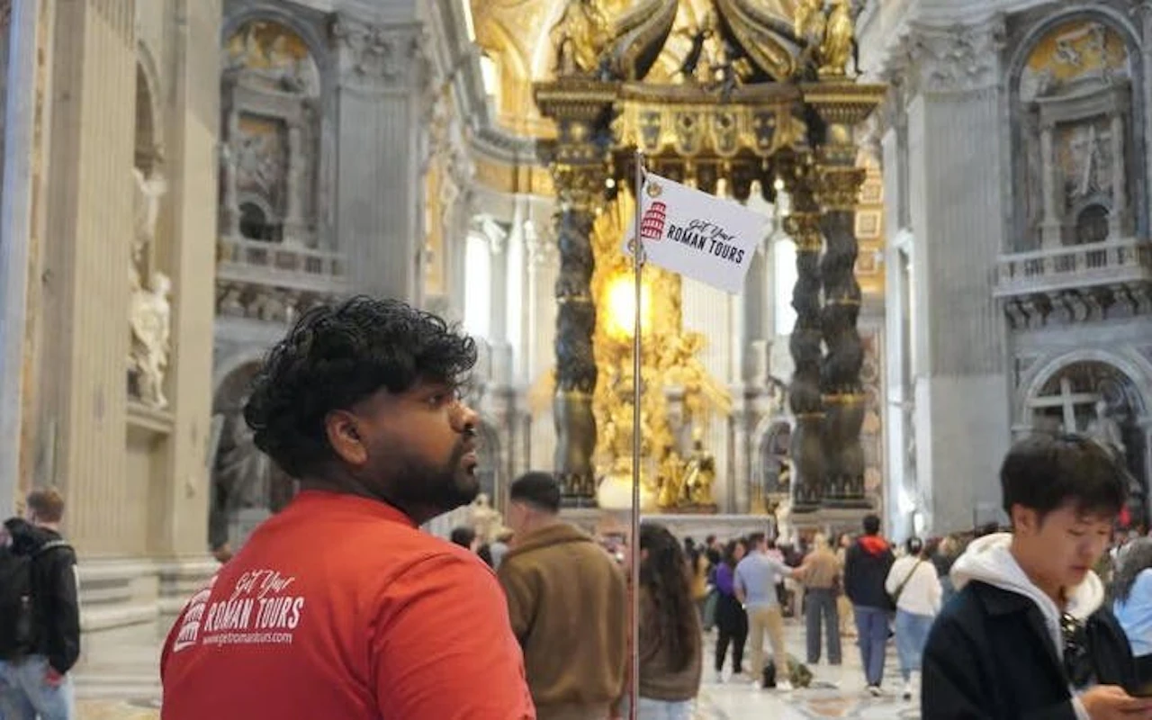 Geführte Tour durch den Petersdom mit Besichtigung der päpstlichen Grabstätten und der Bereiche im Untergrund — 6