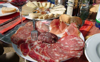ab florenz: vespa-tour durch die toskana in kleingruppe mit mittagessen und wein-8