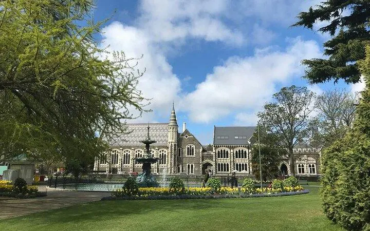Christchurch City Top Spots Half Day Tour(Small Group Tour)