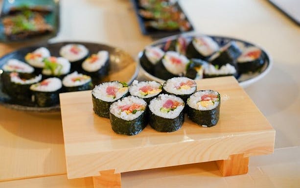 cours de cuisine : sushis et plats maison, à partir du marché jusqu'à l'assiette, près d'asakusa (4 h)-3