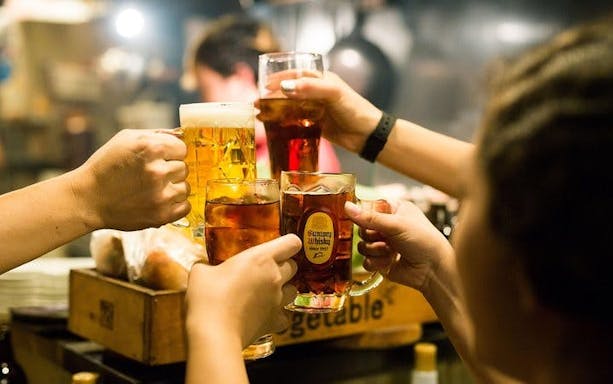 tur pietonal culinar prin izakaya-urile din shinjuku, cu 14 degustări și băuturi-4