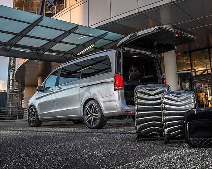 Personalized Airport Transfer Service to/from Hotels - Hurghada