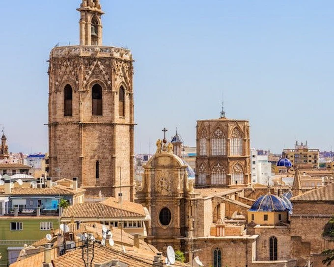 Valencia Self-Guided Walking Tour on Mobile App
