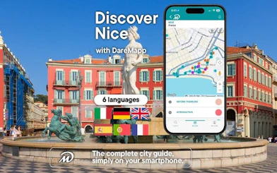 Nice self-guided walking tour app with city map and multilingual support.
