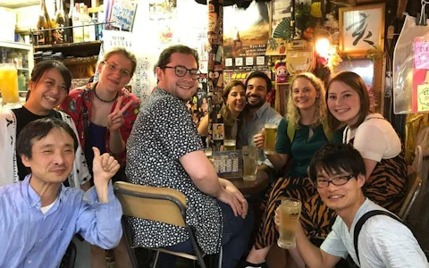 Osaka Bar Hopping Night Walking Tour in Namba (3 bars, 6 tas
