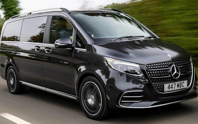 Luxury van for Antalya Airport private transfer service.