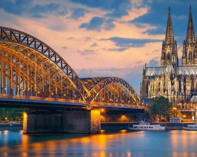 Cologne Self-Guided Walking Tour with Mobile Audio Guide Access (Product 55579)