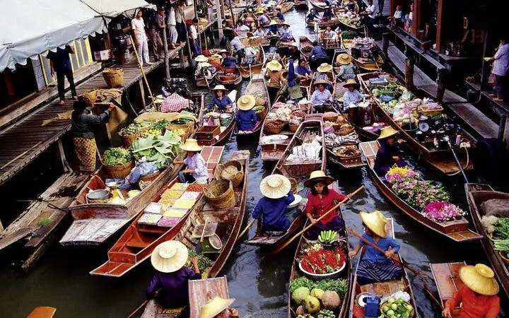 privat: ganztägige tour zum maeklong railway market und nach ayutthaya-9