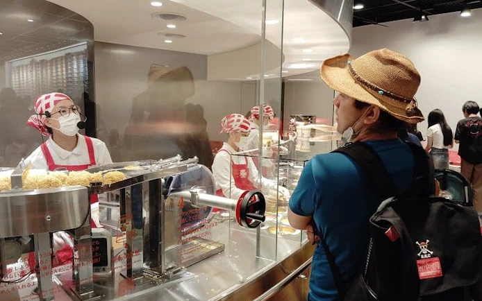 Cup Noodles Museum Osaka Guided Tour with Cup Noodle Creation Experience Tickets