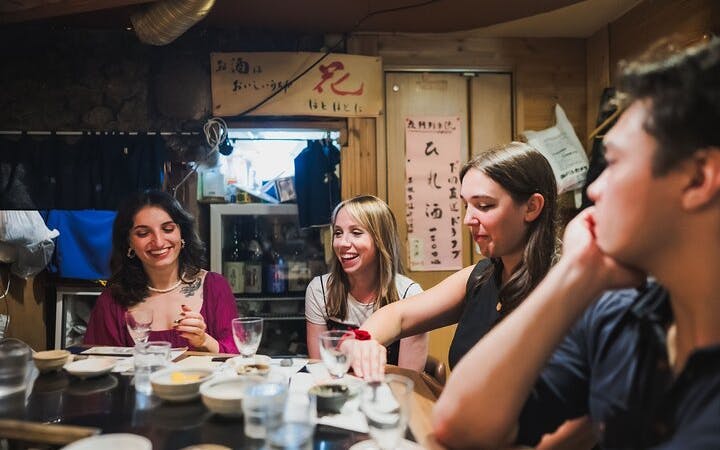 tur pietonal culinar prin izakaya-urile din shinjuku, cu 14 degustări și băuturi-5