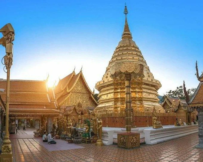 Chiang Mai Temples and City Tour with Hotel Transfers