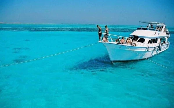 Glass Boat Sea Trip 1 hour With Transportation - Sharm El Sheikh