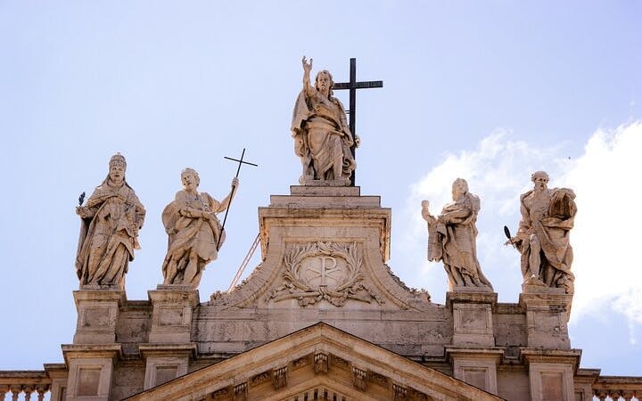 St. Peter's Basilica Experience & Underground Guided Tour