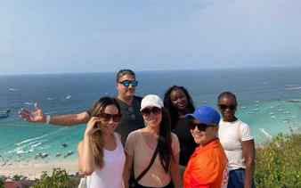 Group enjoying Coral Island view on Private Pattaya Day Tour from Bangkok.