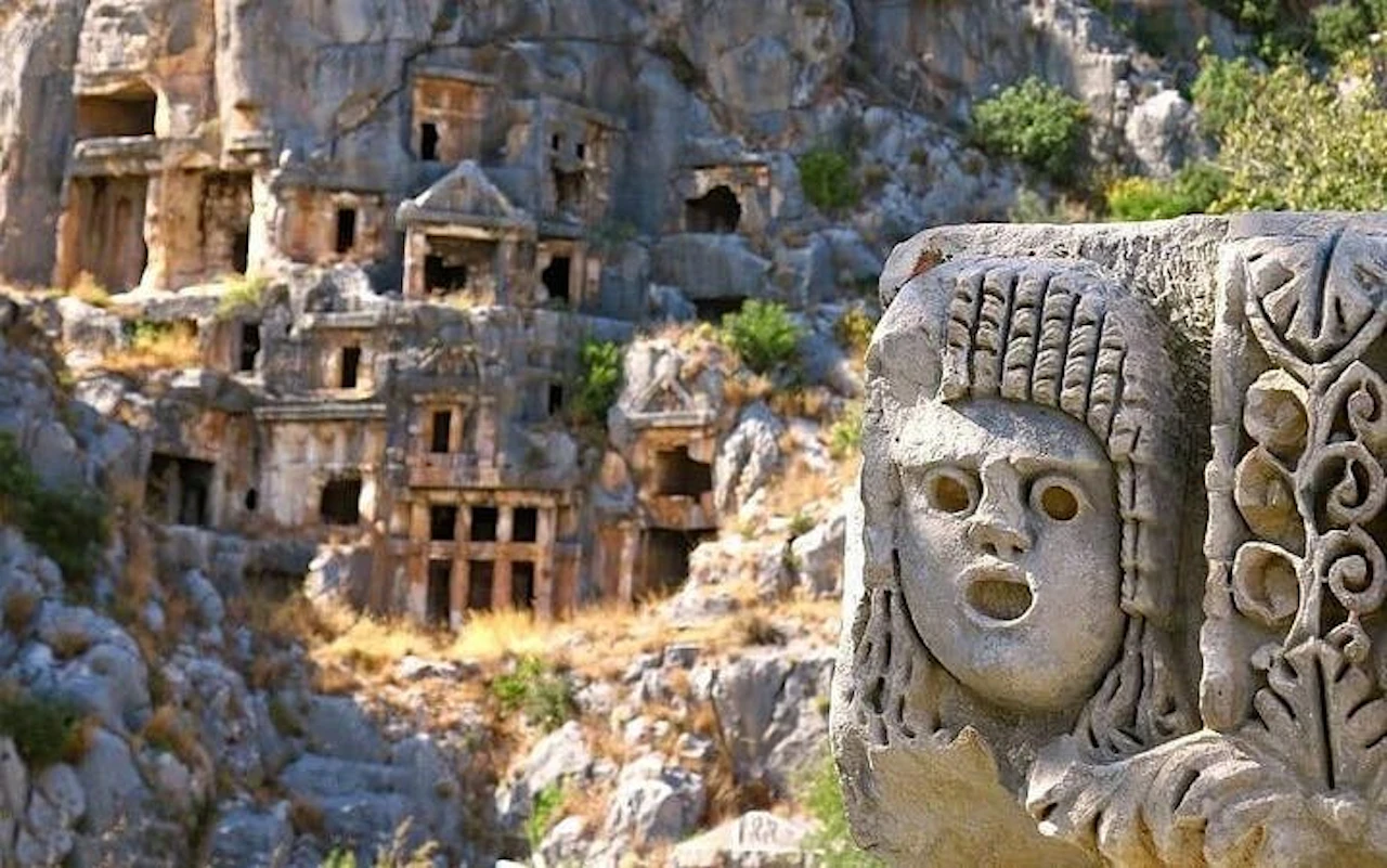Excursion d'une journée à la cité engloutie de Kekova, à Demre et à Myra à partir d'Antalya — 8