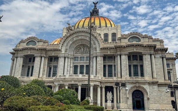 exclusieve tour door het palacio de bellas artes - kleine groepen-5