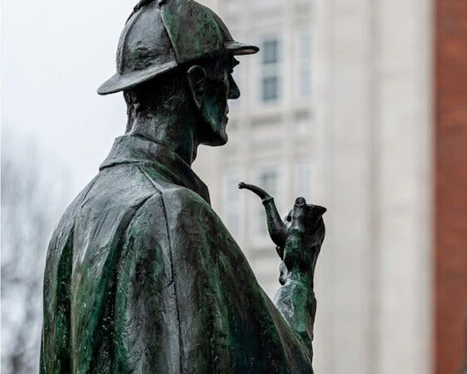 Sherlock Holmes in London: Self-Guided City Exploration Game