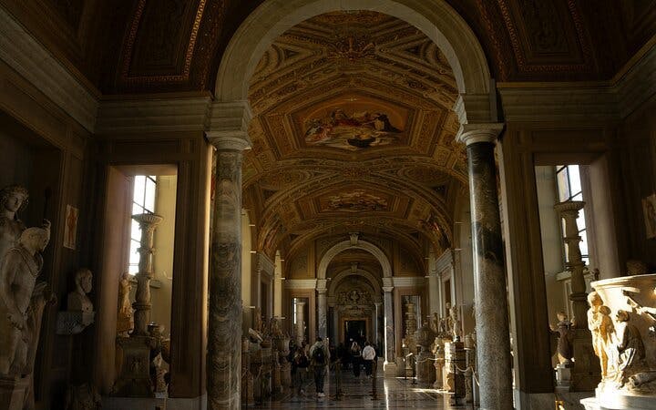 tour guiado aos museus do vaticano e à capela sistina-1