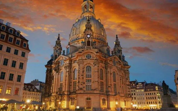 Frauenkirche Dresden at sunset during self-guided walking tour.