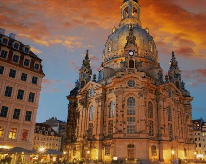 Dresden Self-Guided Walking Tour with Mobile App Audio Guide