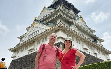 Osaka Small-Group Bike Tour of Cultural Landmarks with Lunch and Tea Break
