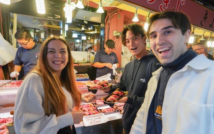 le marché aux poissons de tsukiji : dans les coulisses et 10 dégustations de fruits de mer-5
