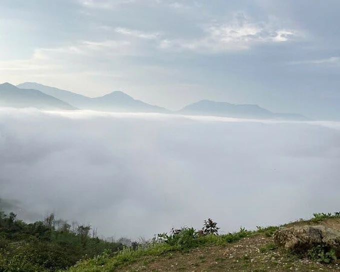 Sapa Guided Motorbike Tour of Ta Phin, Ngu Chi Son, and Ban Khoang Villages with Lunch and Hotel Pickup (Product 54227)