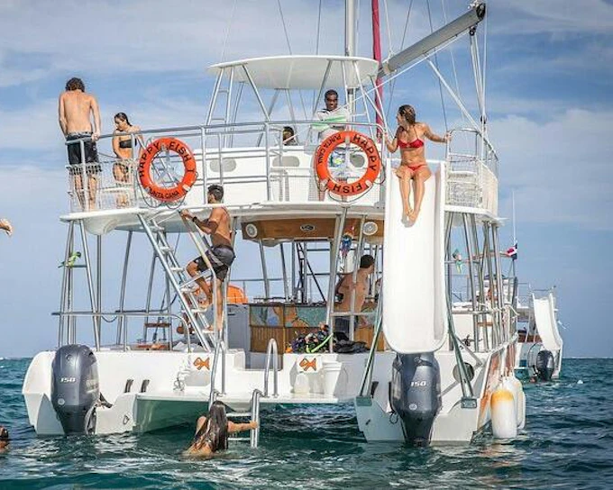 Punta Cana Cenote and Underground River Swim Plus Catamaran Snorkeling Cruise with Open Bar and Apiary Visit