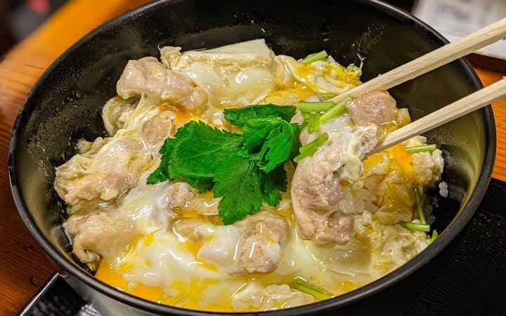 tur culinar pietonal prin piața de pește tsukiji-5