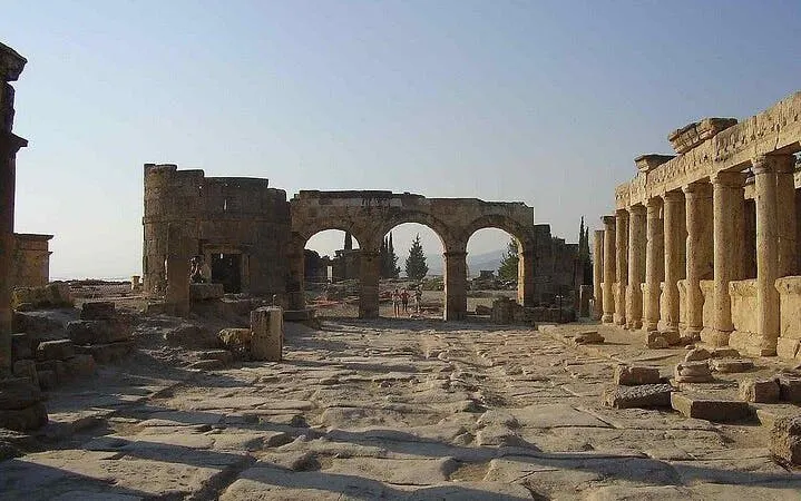 bytur til pamukkale og den antikke byen hierapolis fra antalya-10