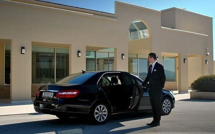 Private car with driver for Agadir to Marrakesh transfer service.